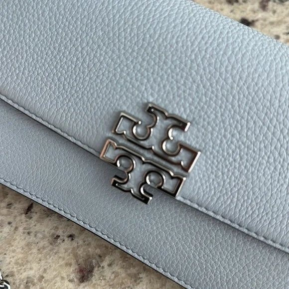 tory Burch Britten chain wallet wristlet - Picture 6 of 8